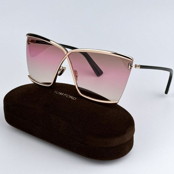 NEW Tom Ford FT0936/S Elle-02 28F Gold Gradient Smoke Butterfly Women Sunglasses - Picture 1 of 11